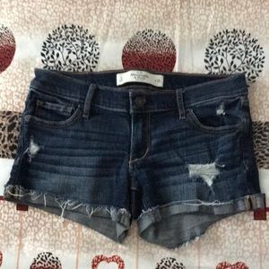 Women’s Abercrombie and Fitch Denim Shorts Size/Waist 25 Distressed